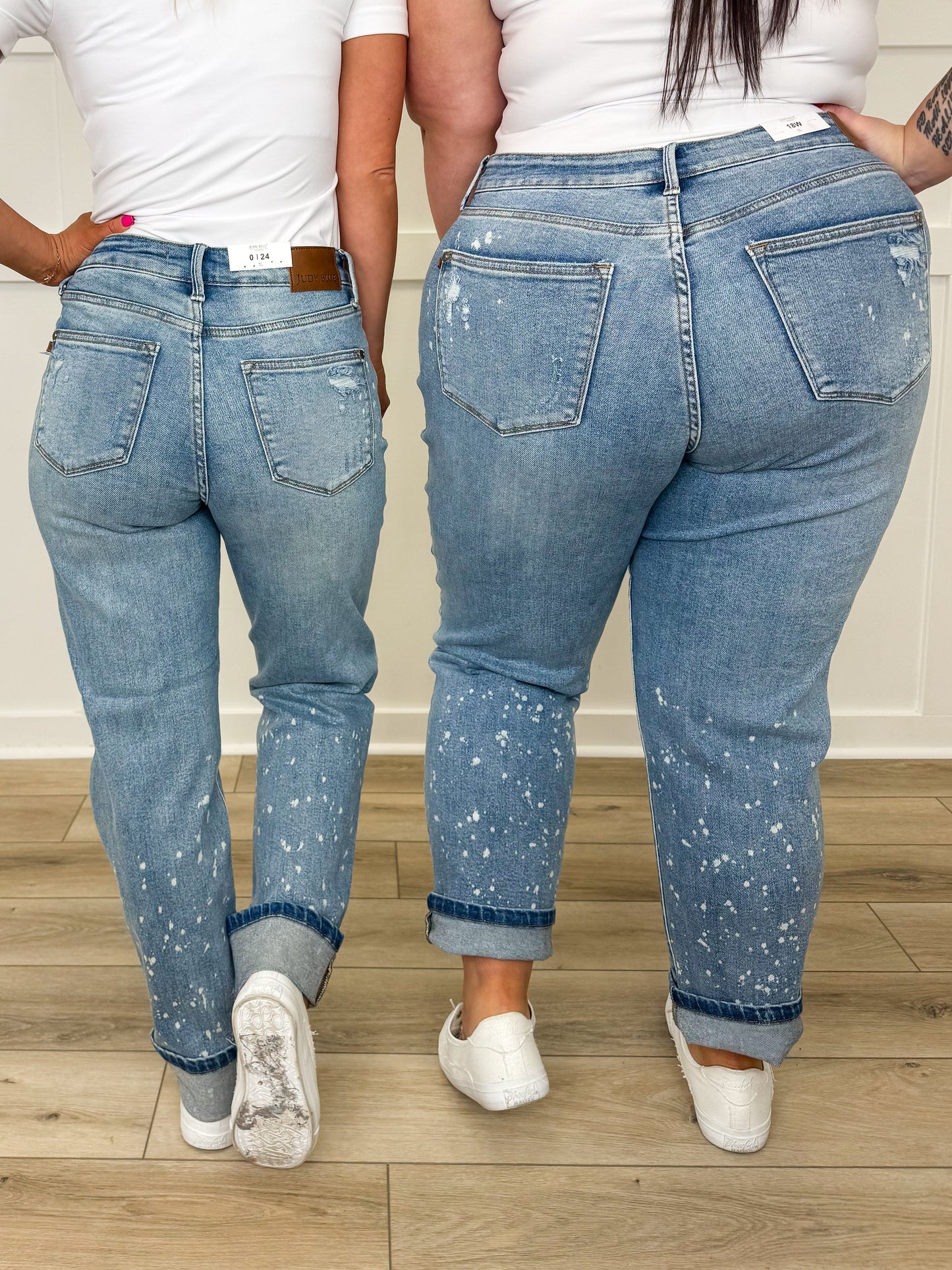 Judy Blue Jovie Mid-Rise Boyfriend Jeans - Medium Wash (Bleached, Distressed)