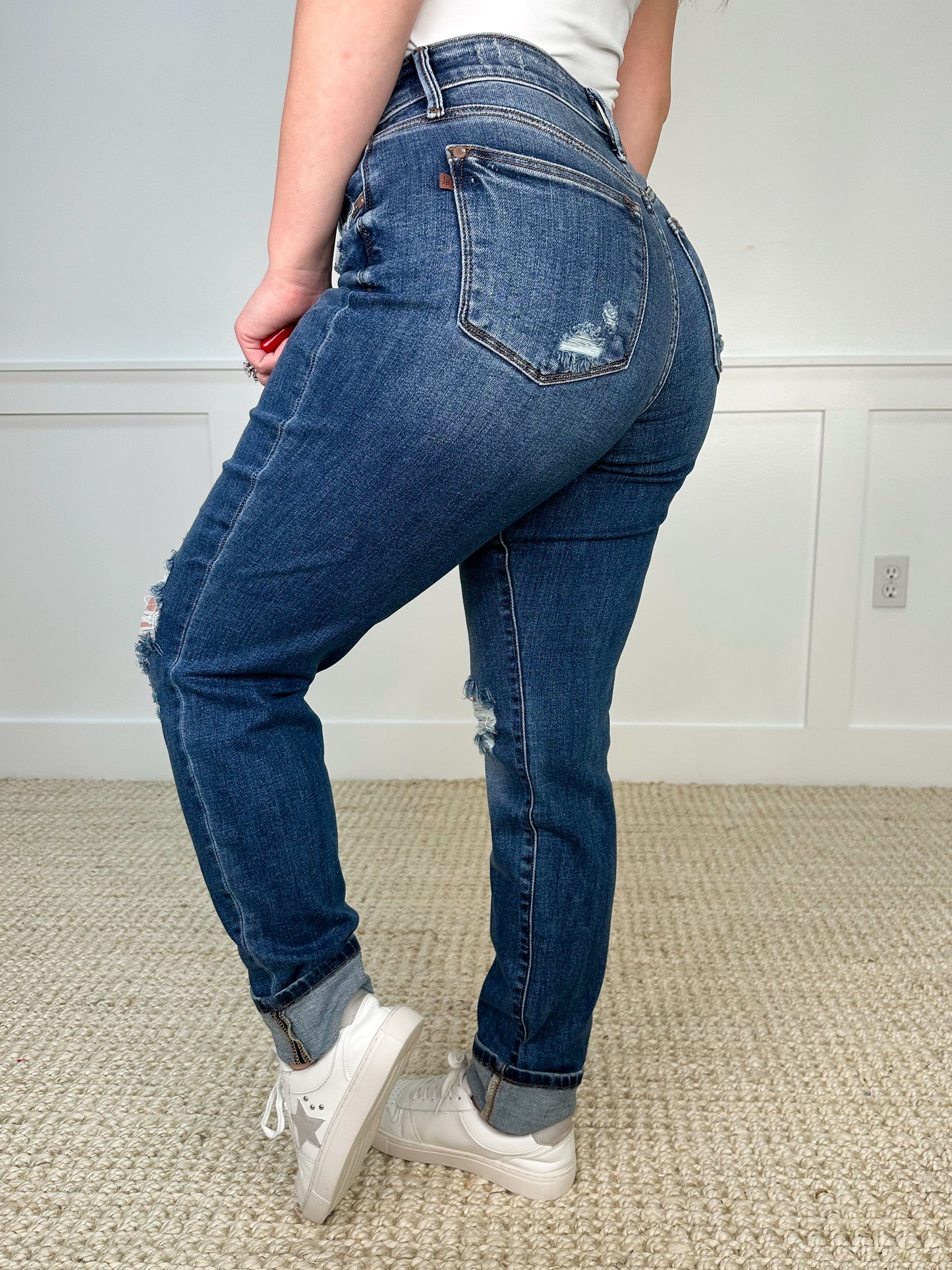 Judy Blue Emily Distressed Mid-Rise Boyfriend Dark Wash Jeans