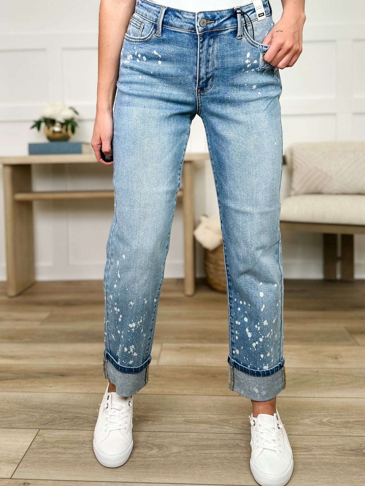 Judy Blue Jovie Mid-Rise Boyfriend Jeans - Medium Wash (Bleached, Distressed)