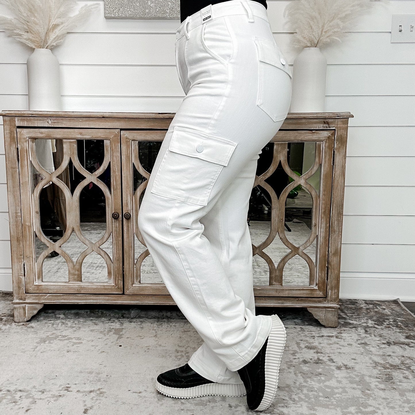 Judy Blue Hannah High-Rise Cargo Straight Leg White Jeans